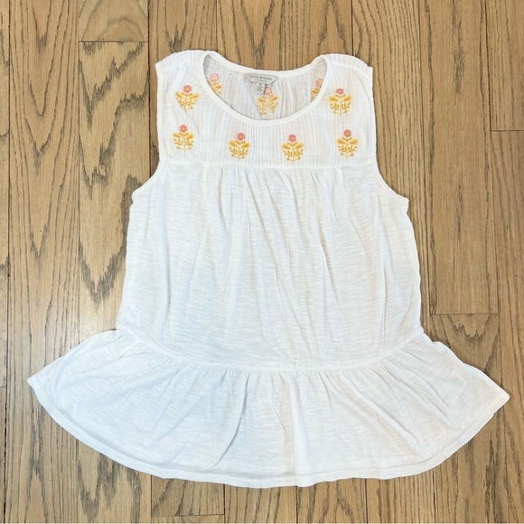Lucky Brand Tops - Lucky Brand Women’s White Embroidered Summer Floral Peplum Tank Top Size Medium